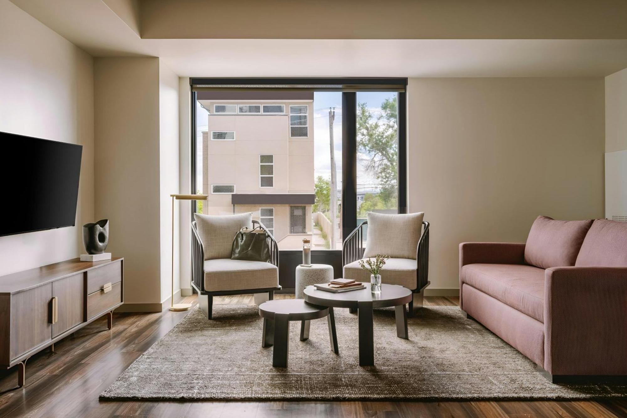 Sonder By Marriott Bonvoy Skyline Apartments Lohi DEN Eksteriør bilde